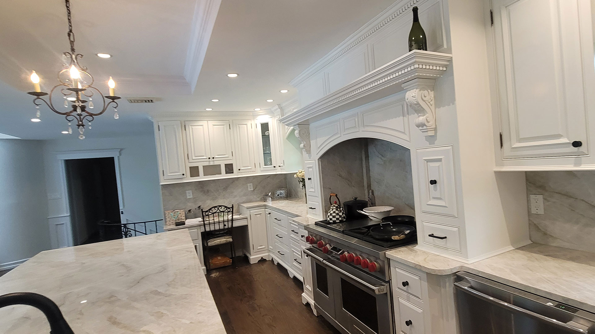 Prestigious Custom Cabinets Banner Background